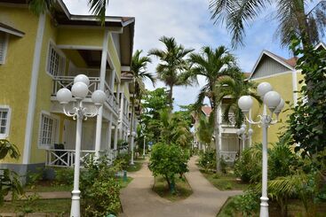 هتل Merrils Beach Resort Ii