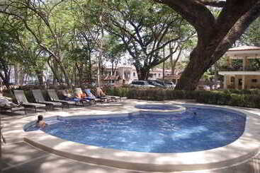 هتل Nacazcol Playas Del Coco