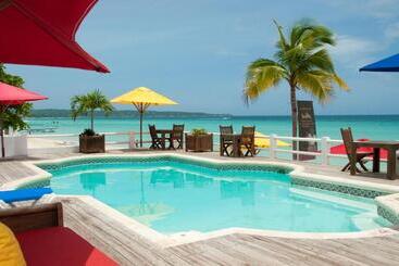 هتل Negril Palms