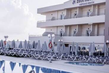 هتل Neptuno Beach