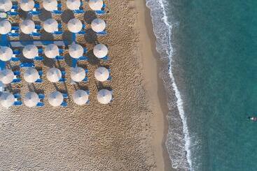 هتل Neptuno Beach