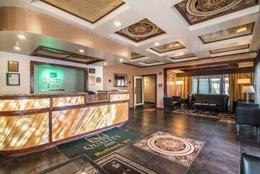 هتل Quality Inn Rutland