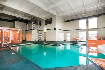 هتل Quality Inn Rutland