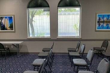 هتل Quality Suites Houston Nw Cyfair