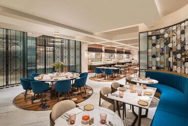 هتل Radisson Mumbai Goregaon