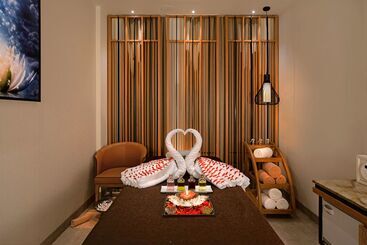 هتل Radisson Mumbai Goregaon