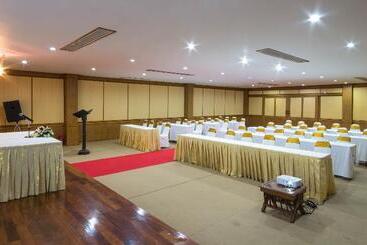 هتل Rajapruek Samui Resort   Sha Plus