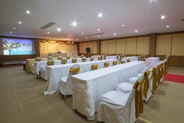هتل Rajapruek Samui Resort   Sha Plus