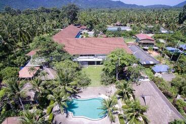 هتل Rajapruek Samui Resort   Sha Plus