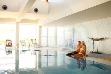 هتل Robinson Quinta Da Ria   All Inclusive