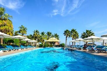 Sandy Beach Hotel & Resort