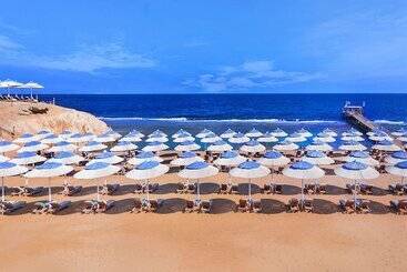 هتل Jaz Neo Reef Marsa