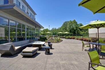 هتل Springhill Suites By Marriott Indianapolis Airport/plainfield