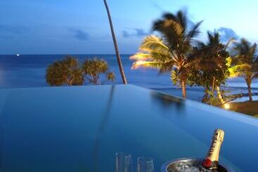 هتل The Fortress Resort & Spa