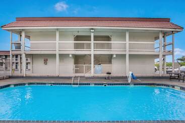 Motel 6dallas, Tx  Market Center