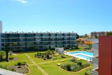Residence Golf Club By Garvetur