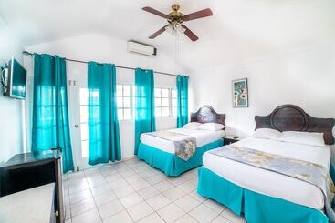 استراحتگاه Negril Beach Club