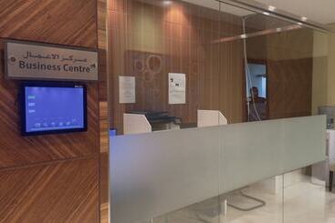 استراحتگاه Residence Inn By Marriott Sheikh Zayed Road, Dubai