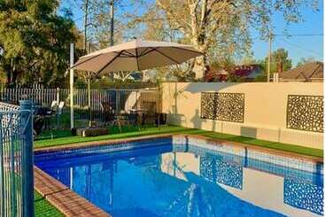 Albury City Motel