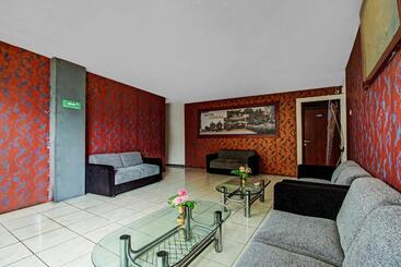 هتل Capital O 90071 Paralayang View