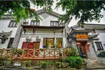 Floral Hotel Dali Ruiyuan