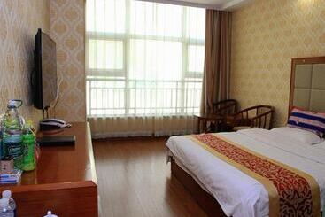 Jun Hotels Zhangjiakou Qiaodong District Yu Er Mountain Taihe Home