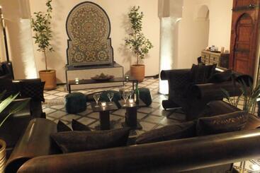 ریاض Dar Faracha Fes