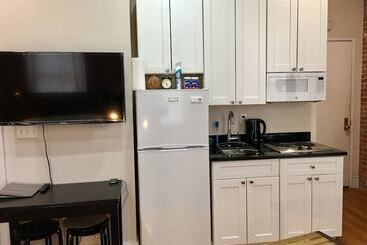 The Nomad Suites & Apartments