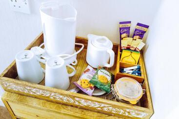 تختخواب و صبحانه Avondale Guest House