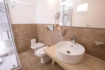تختخواب و صبحانه Le Torrette Rooms And Apartments
