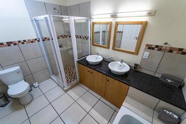 Gooderson Drakensberg Gardens Golf & Spa Resort