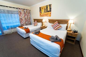 Gooderson Drakensberg Gardens Golf & Spa Resort