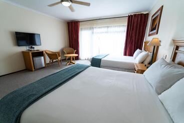 Gooderson Drakensberg Gardens Golf & Spa Resort