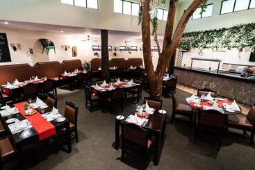 Gooderson Drakensberg Gardens Golf & Spa Resort