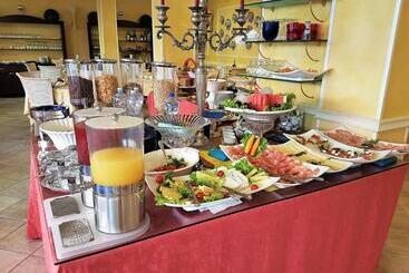هتل Albergo Fiorita