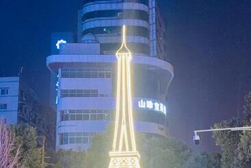 هتل Home Inn Mianyang People's Park