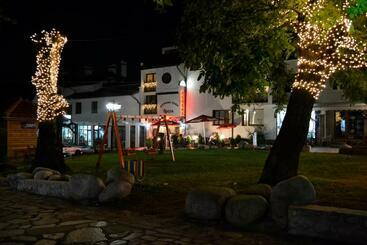پانسیون Family House Oreha