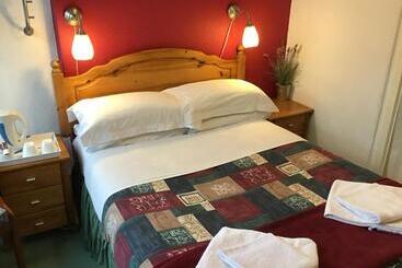 پانسیون The Royal Crown Guest House
