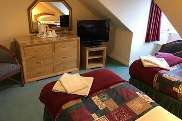 پانسیون The Royal Crown Guest House