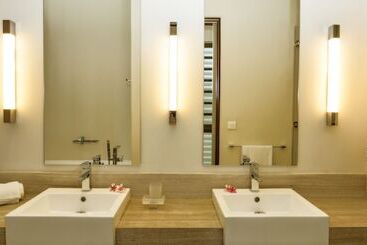Esplanade By Horizon Holidays
