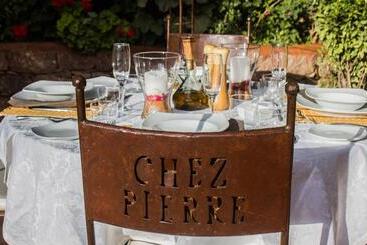 هتل Auberge Chez Pierre