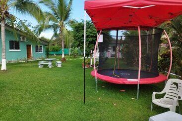 هتل Bed And Breakfast Little Italy