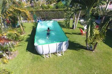 هتل Bed And Breakfast Little Italy