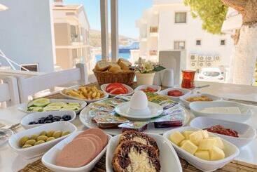 فندق Minerva Port