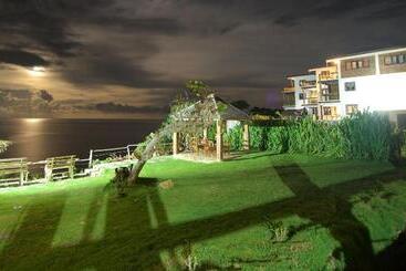 هتل Sea Cliff Resort