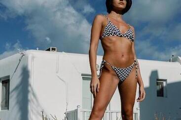 هتل She Mykonos Boutique