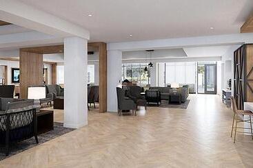 هتل Staybridge Suites   Portland, An Ihg