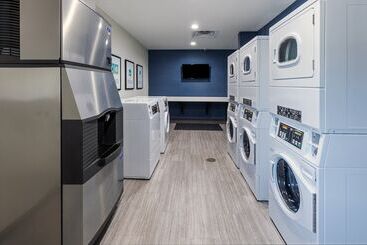 هتل Staybridge Suites   Portland, An Ihg