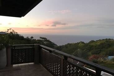 هتل Te Fiti Island Break Mahina