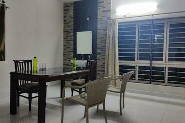 فندق Cyc 005 Udaya Elite Apartments